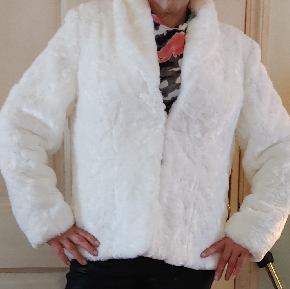 White faux fur teddy jacket. Size XL by Style & Co. NWOT